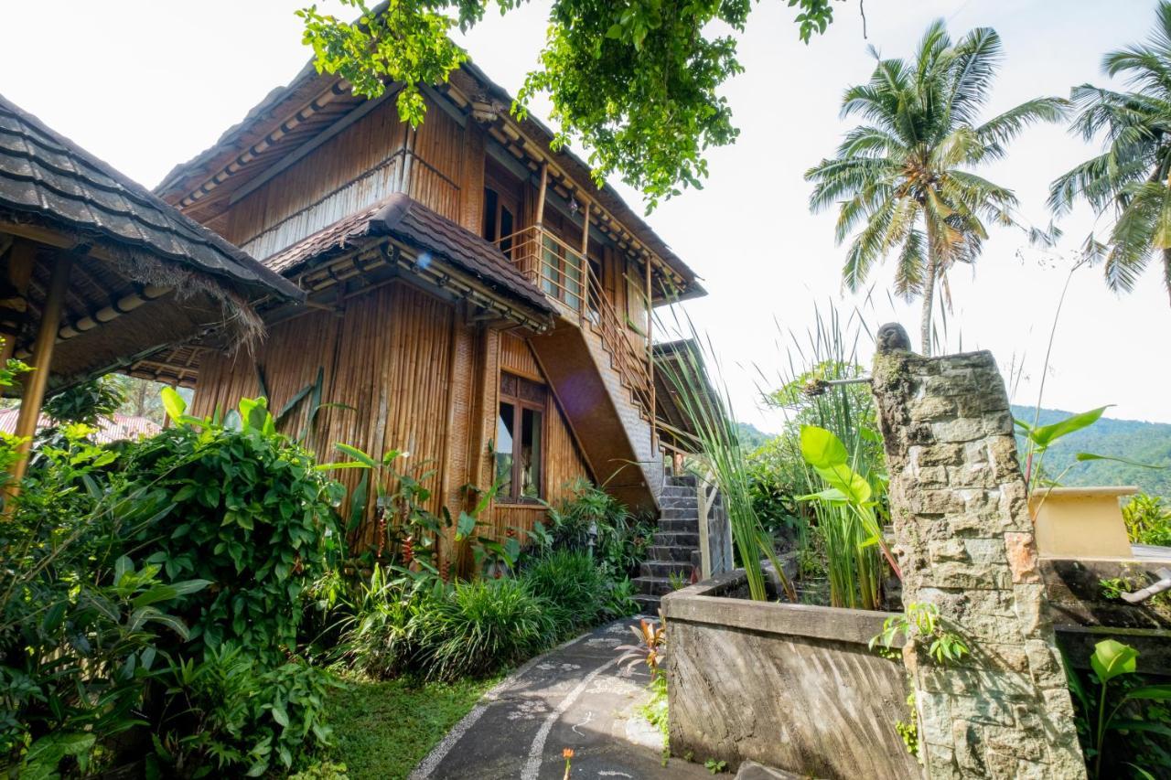 Villa Manuk Singaraja Buitenkant foto