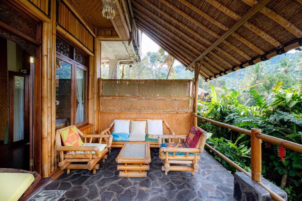 Villa Manuk Singaraja Buitenkant foto